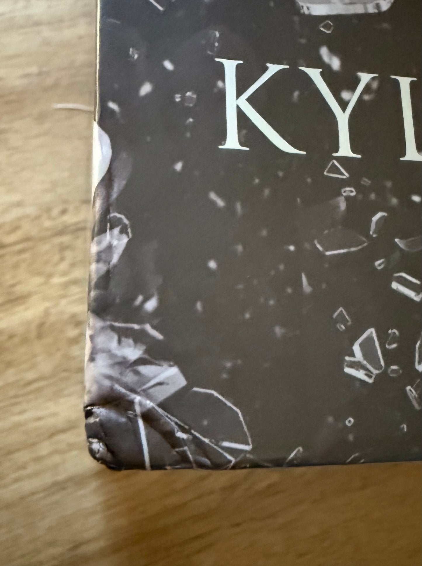 Valentino Heir Boxset - Damaged Kickstarter Stock