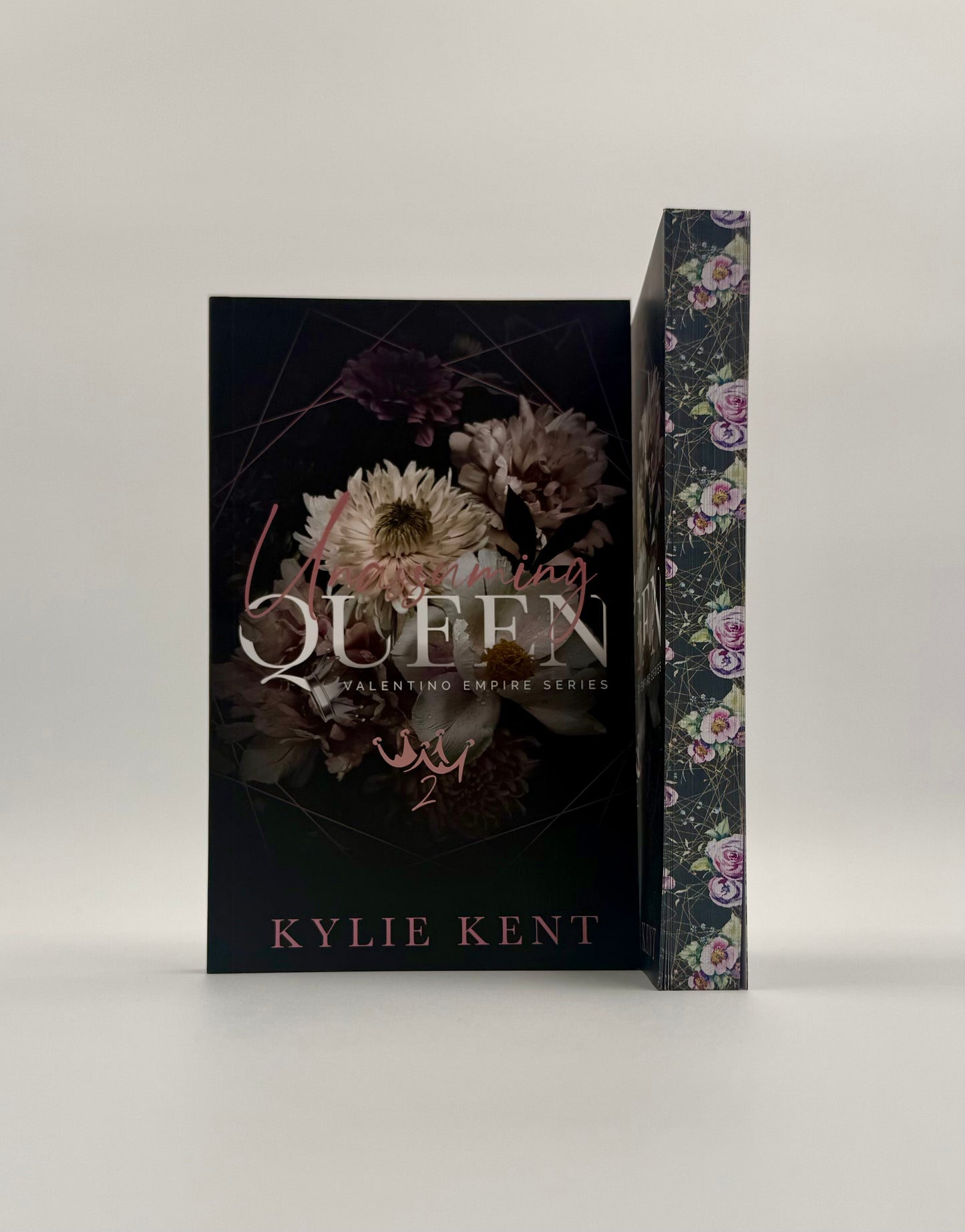 Unassuming Queen – Kylie Kent Valentino Empire #2
