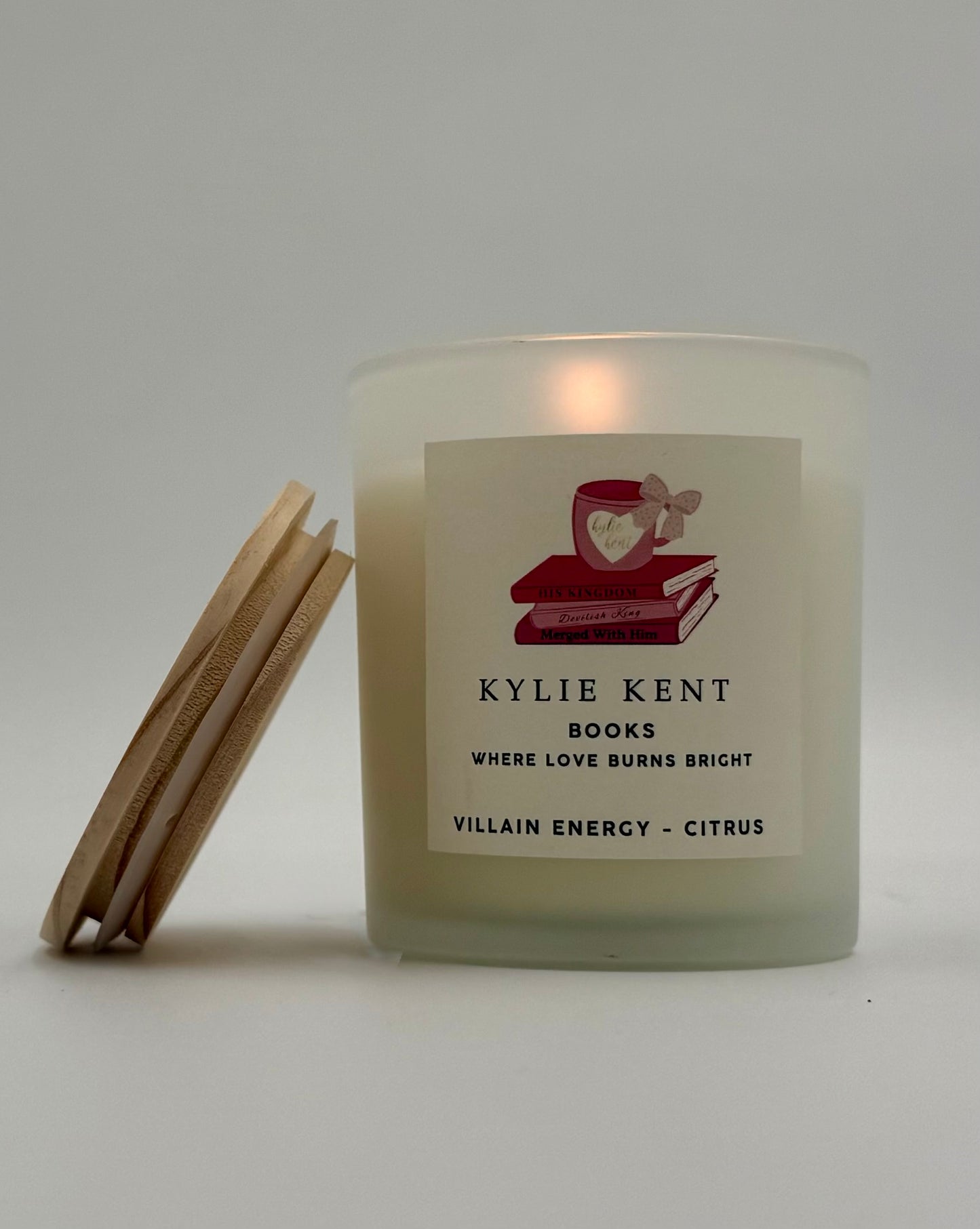 Kylie Kent "Villain Energy" Candle – Citrus Fruity Floral Mus