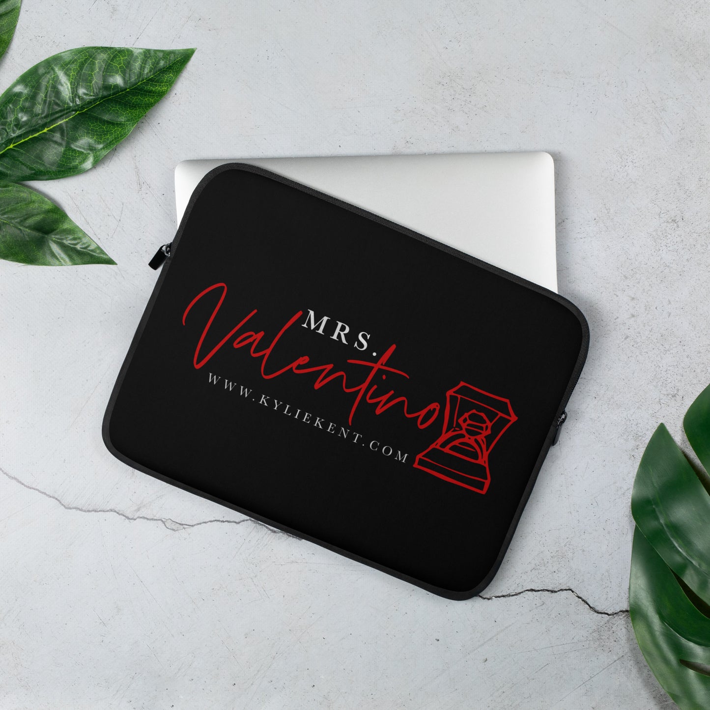 Mrs Valentino (Neo) Laptop Sleeve